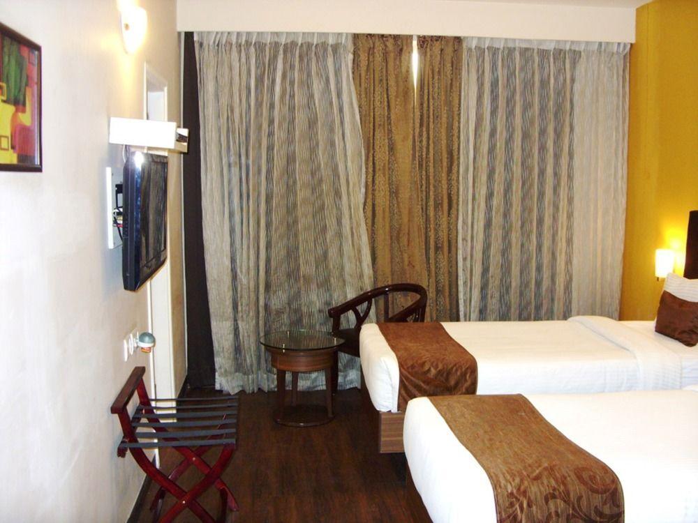 Mango Hotels, Samed Agra Agra  Eksteriør bilde